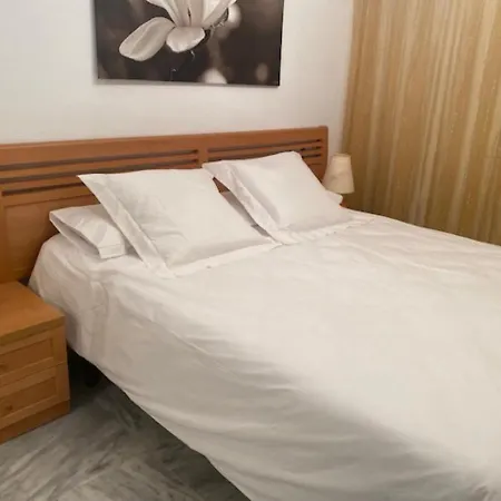 Sun Retreat • 3br For 6 - Pass The Keys Marbella